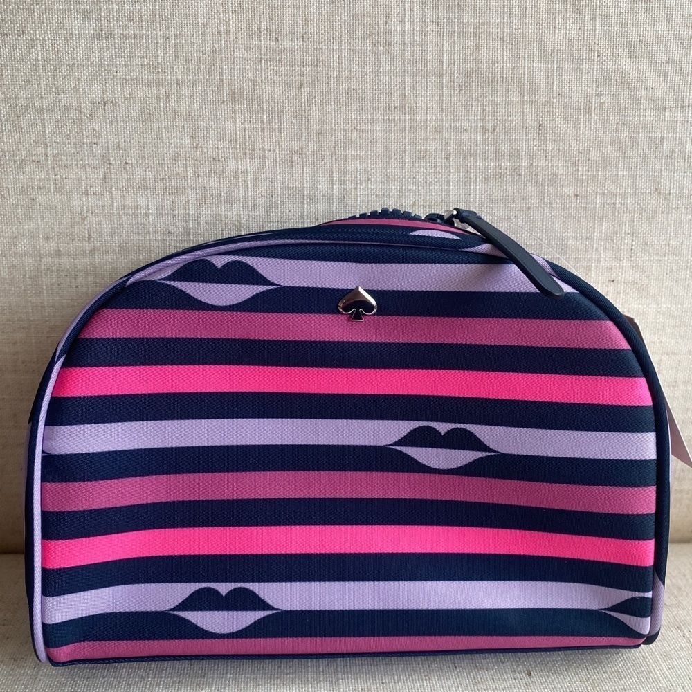 Kate Spade Striped Lip Print Nylon Dome Cosmetic Case NWT - Picture 5 of 9